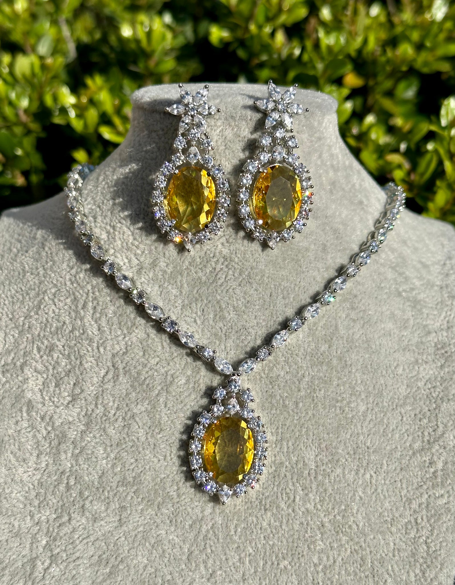Petite Canary Solitaire Pendant Necklace & Earrings Set