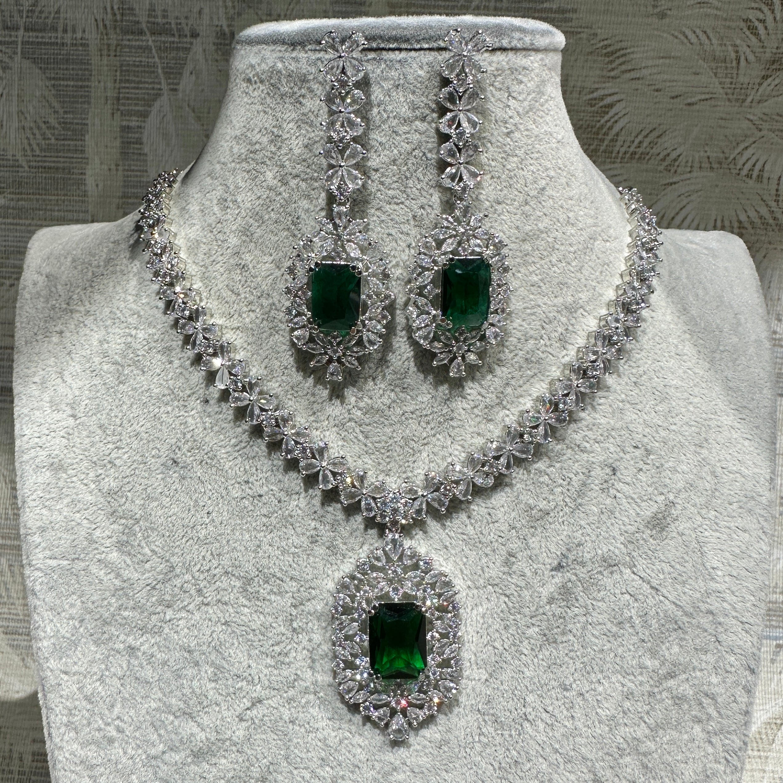 Diamondesque Cluster Emerald Pendant Necklace \u0026 Earrings Set – Kamal  Beverly Hills, image size:2542x2542