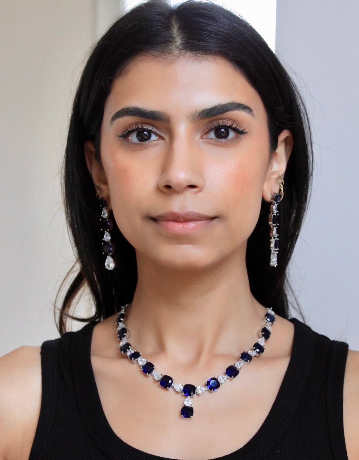 Sapphire Diamondesque Pattern Necklace & Earrings Set