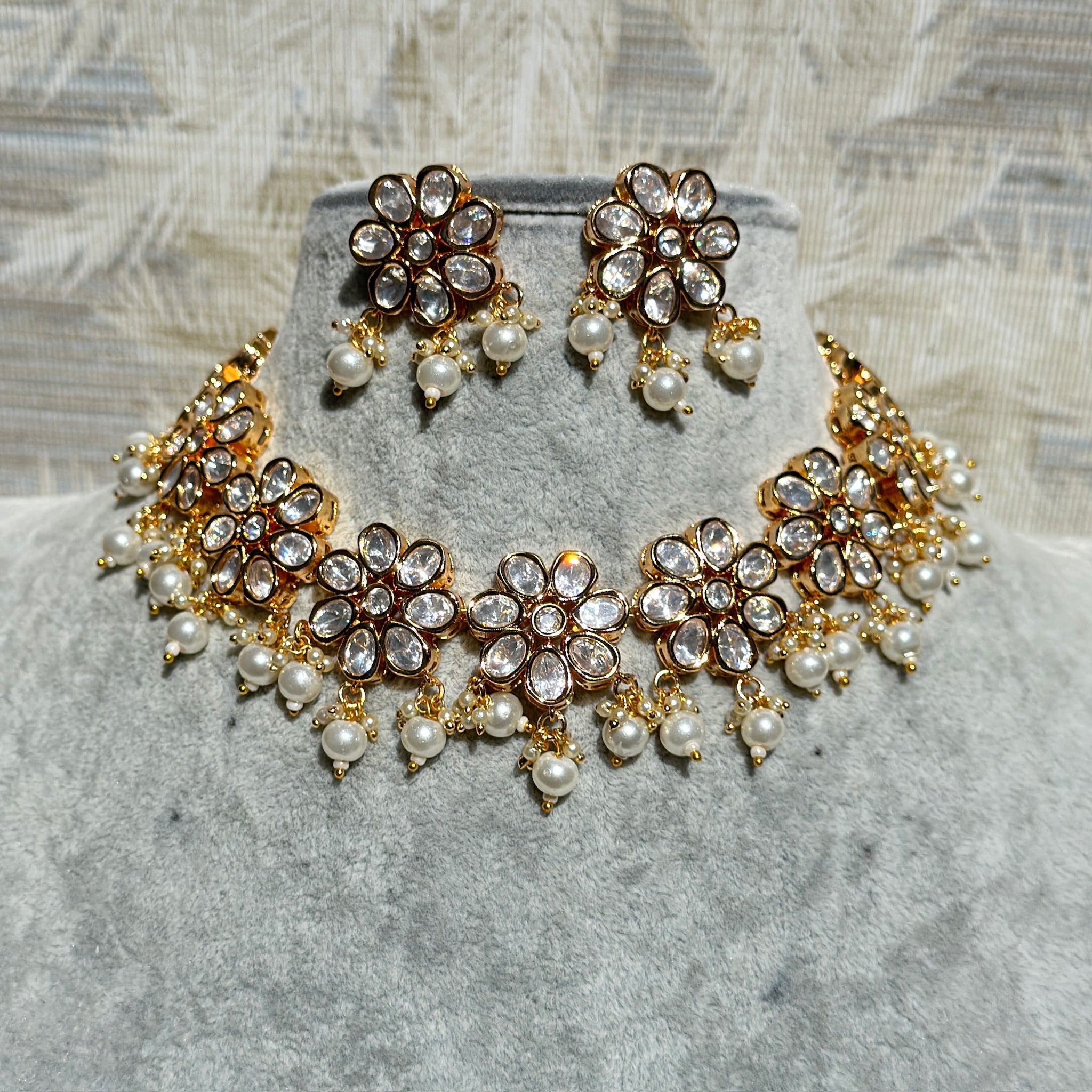 Gold Kundan & Pearls Flowers Choker Necklace & Earrings Set