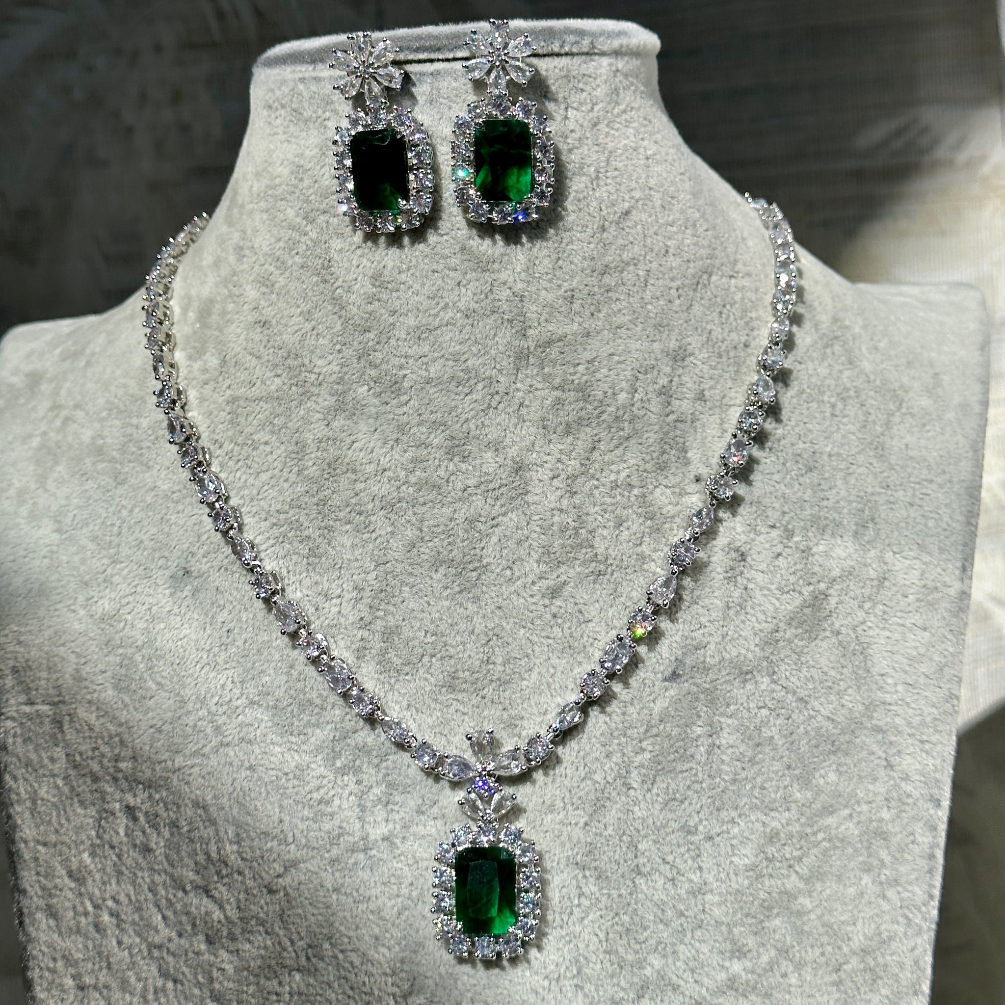 Emeralds – Kamal Beverly Hills