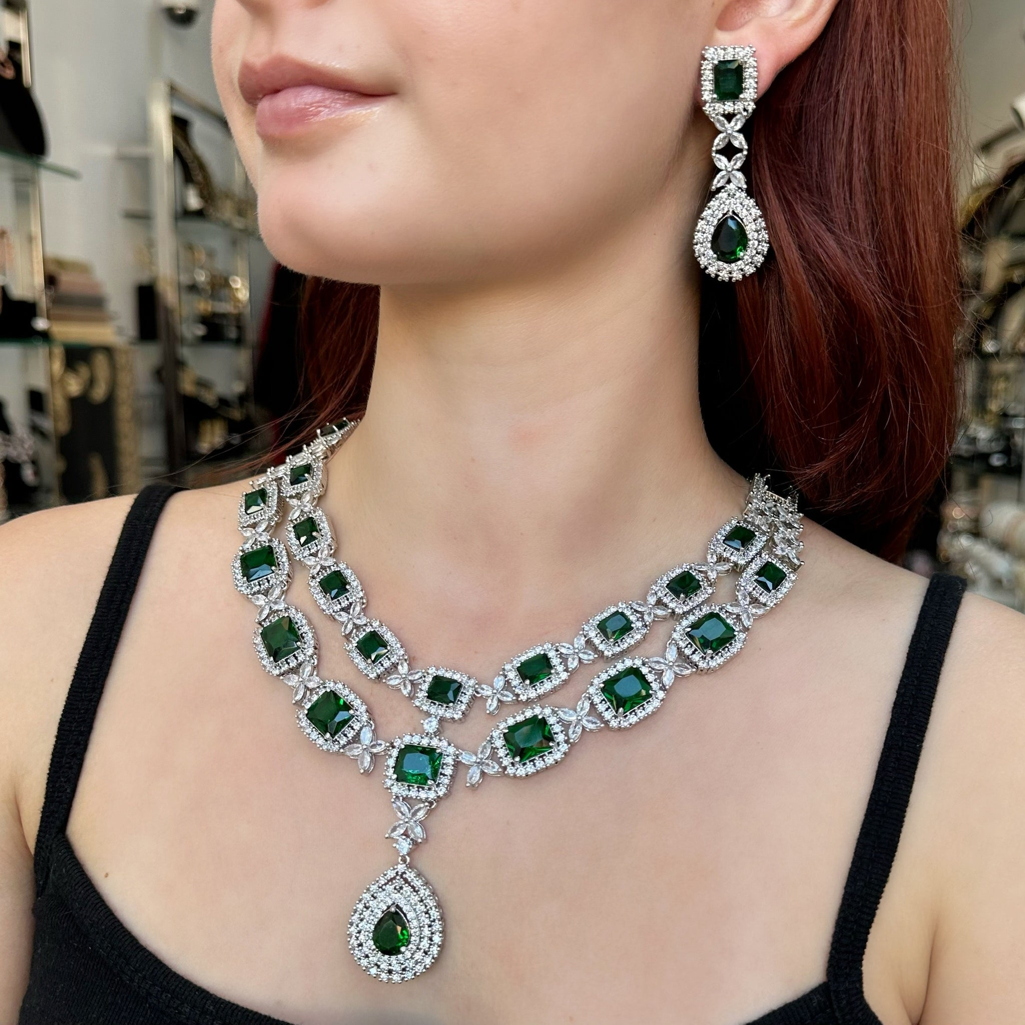 Emerald Princess Teardrop Pendant Necklace and Earrings Set