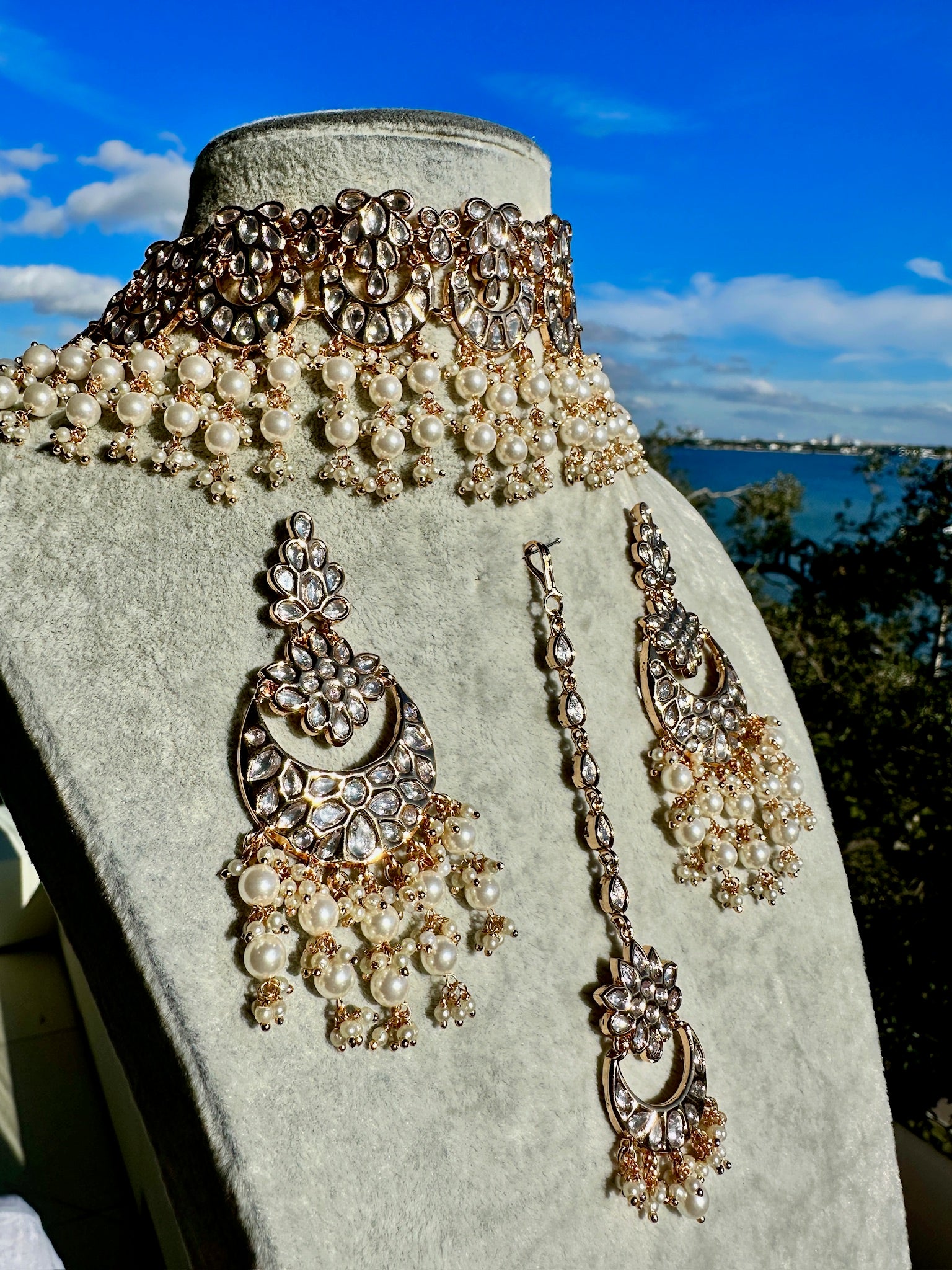 Gold Kundan and Pearls Medallion Choker Necklace, Earrings and Tikka Set