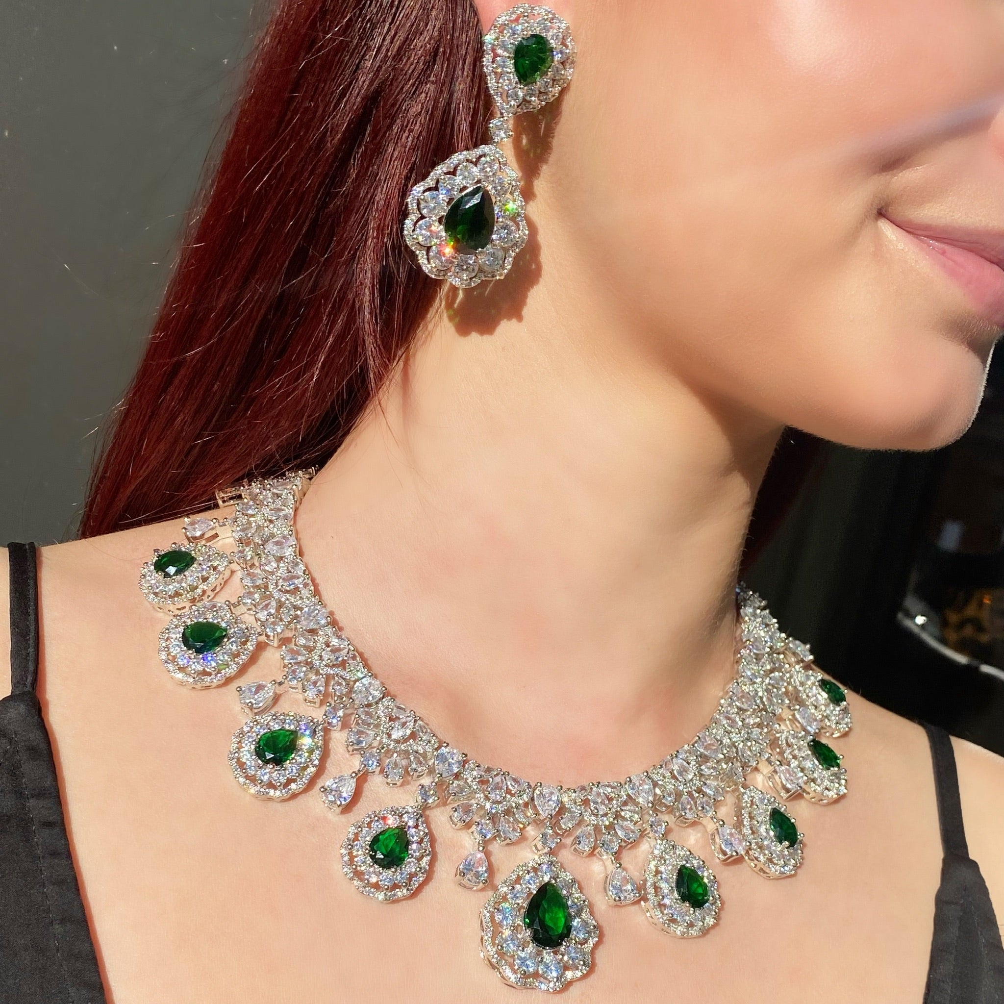 Emerald stone set hotsell