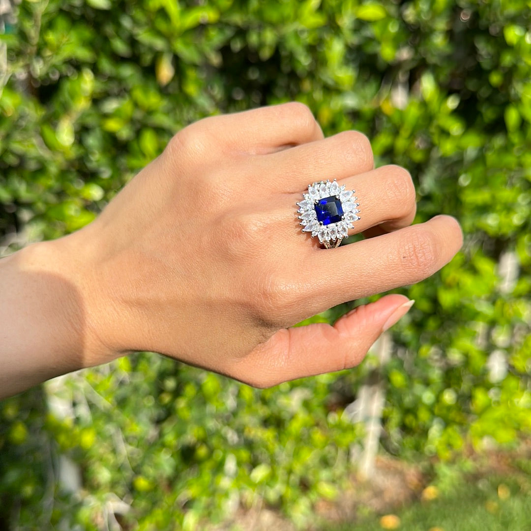 Sapphire Blue Square Starburst Ring